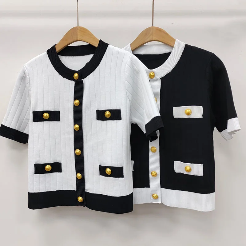 2024 Summer Knit Cardigan T-shirt Fine Ribbed Slim Short Top Short Sleeves Tees Golden Lion Head Buttons Fashion Luxury Clothing