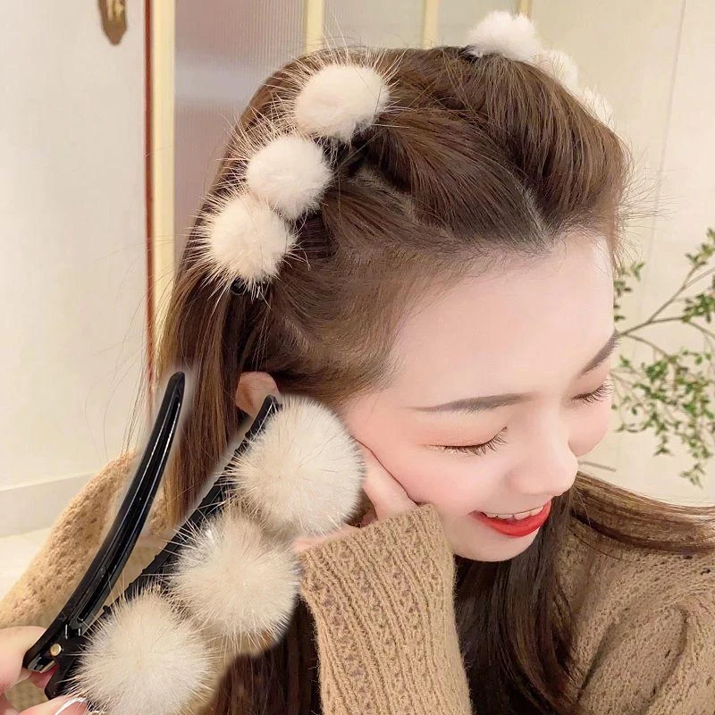 

Bangs Clip Pearl Hairpin With Clips Hair Accessories For Women Clip Hair Female Braided Hair Clips Cute Bangs Side Barrettes