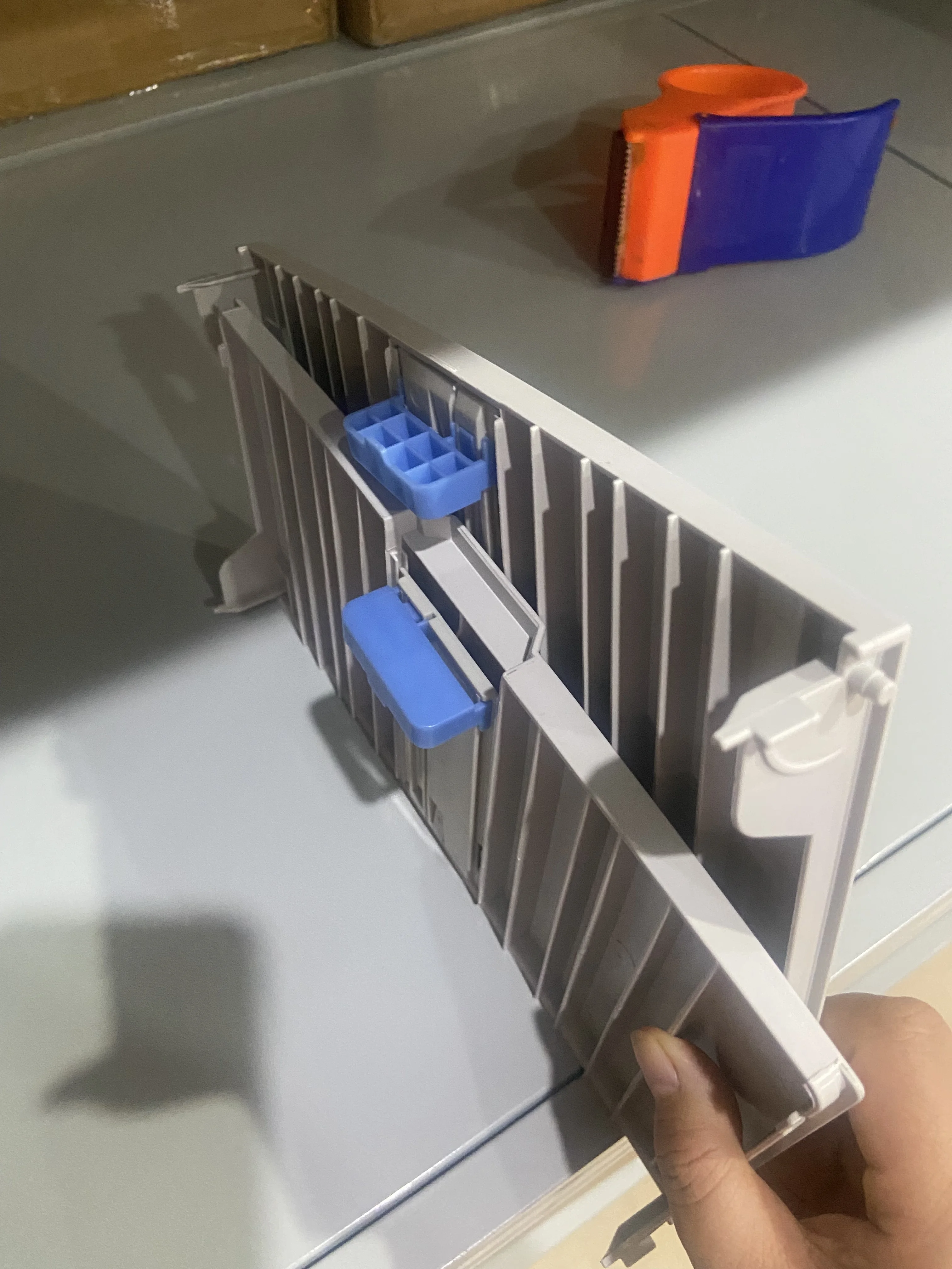 

1Pcs RM1-2035-000CN RC1-5532-000CN Paper Input Tray Assembly for HP LaserJet 1022 1022n 1022nw