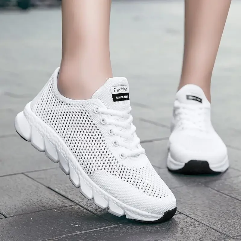 Women's Shoes Shit Feeling Leather White Shoes 2024 Spring and Summer Leisure Board Shoes Soft Bottom Non-Slip Tenis Sports