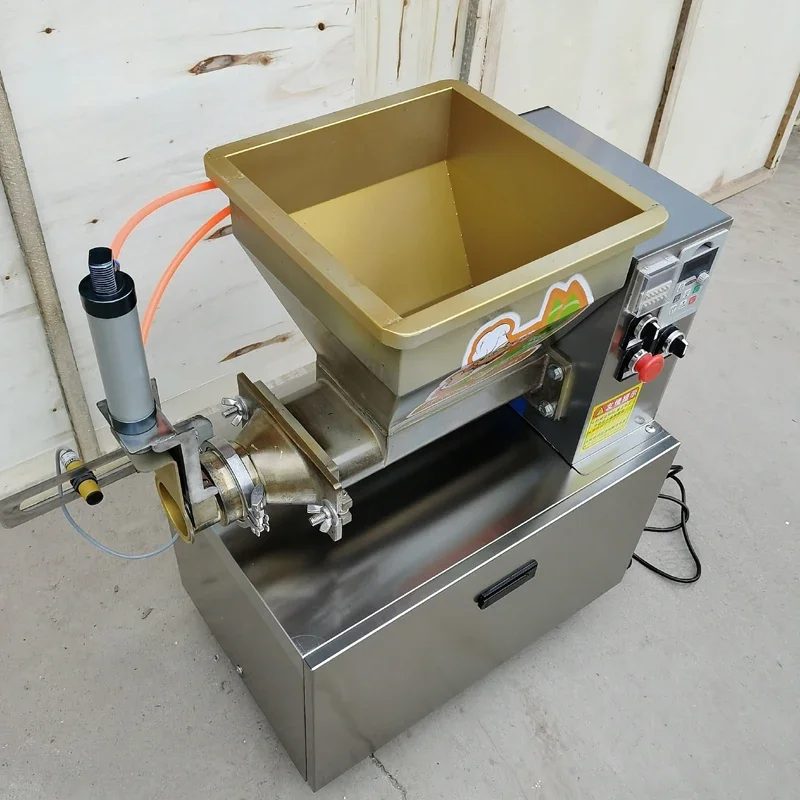 آلة تقسيم العجين الأوتوماتيكية عالية الجودة آلة تقسيم العجين التجارية آلة تشكيل العجين