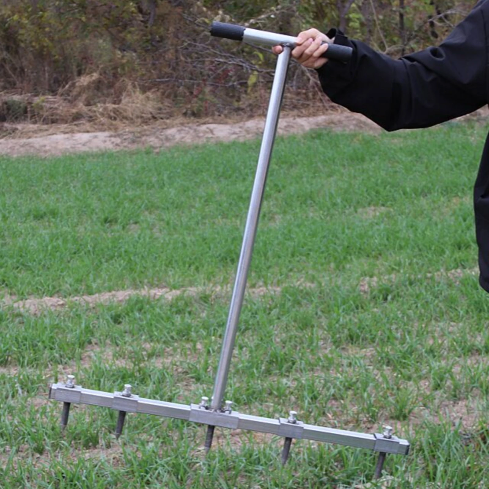 Metal Long Handle Onion Planter with Crossbar Handhold Pointed Tines Digging Tool for Farming Garden Use