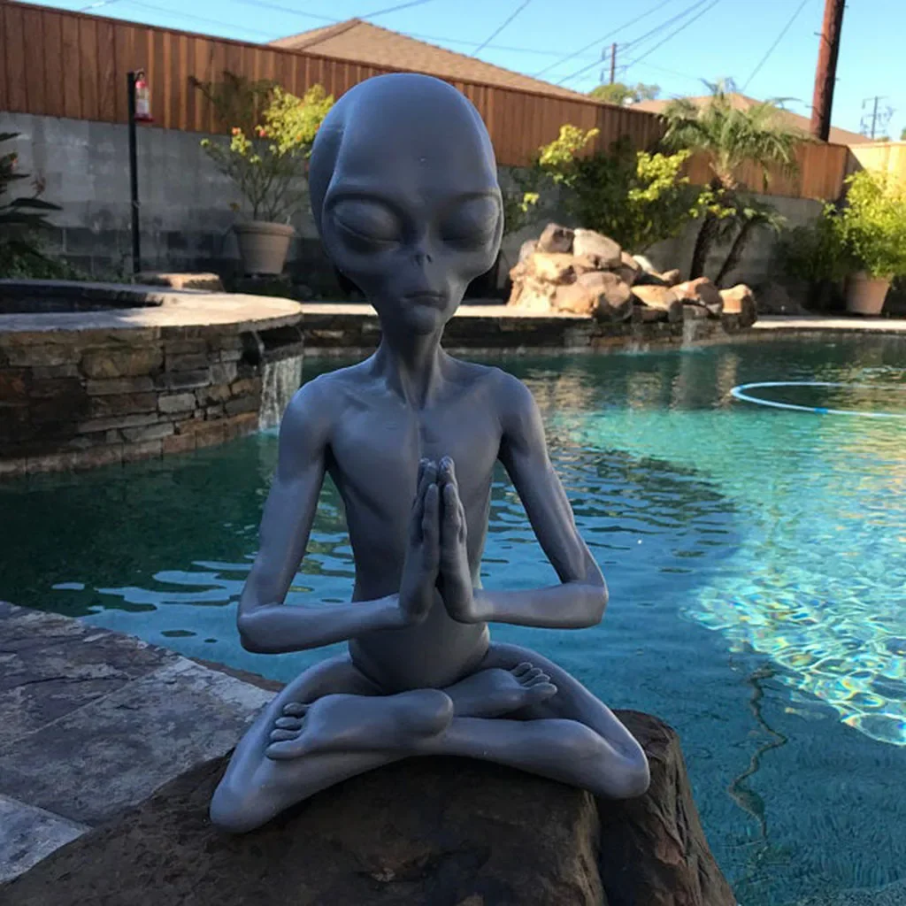 Mysterious Meditating UFO Extraterrestrial Alien Sculpture Ornament Figurine Statue Desktop Art Wood Guest Console Table Decor