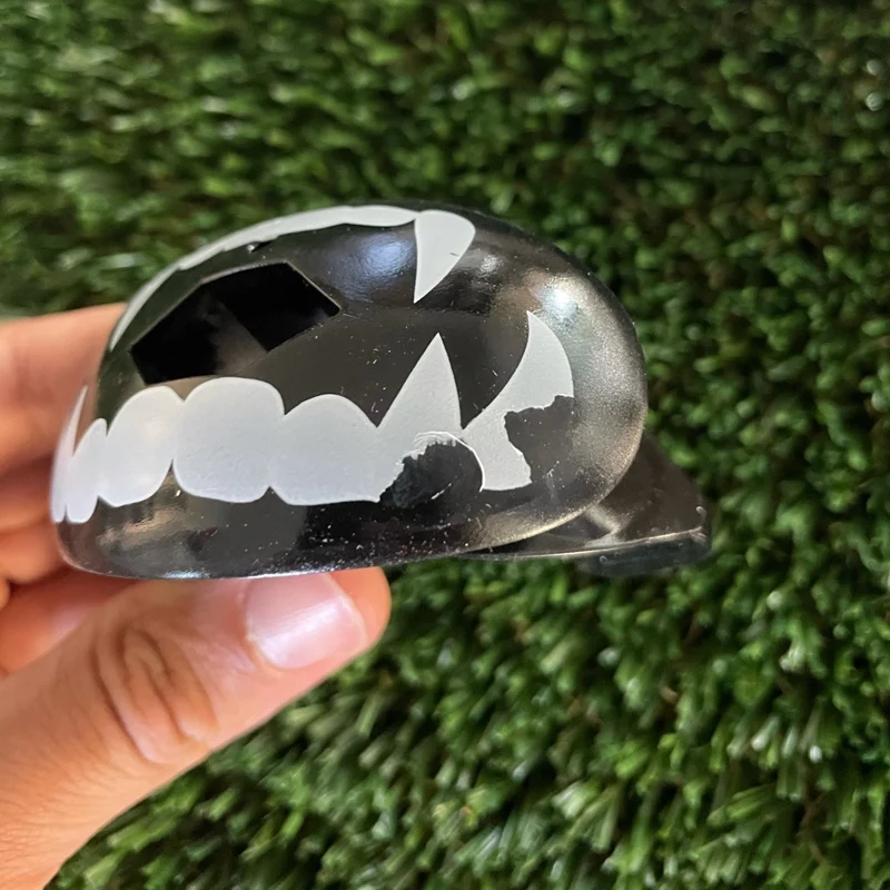 واقي ارتفاع الفم مع حزام متصل ، واقي الأسنان ، واقي الفم ، كرة القدم الأمريكية ، حماية الشفاه