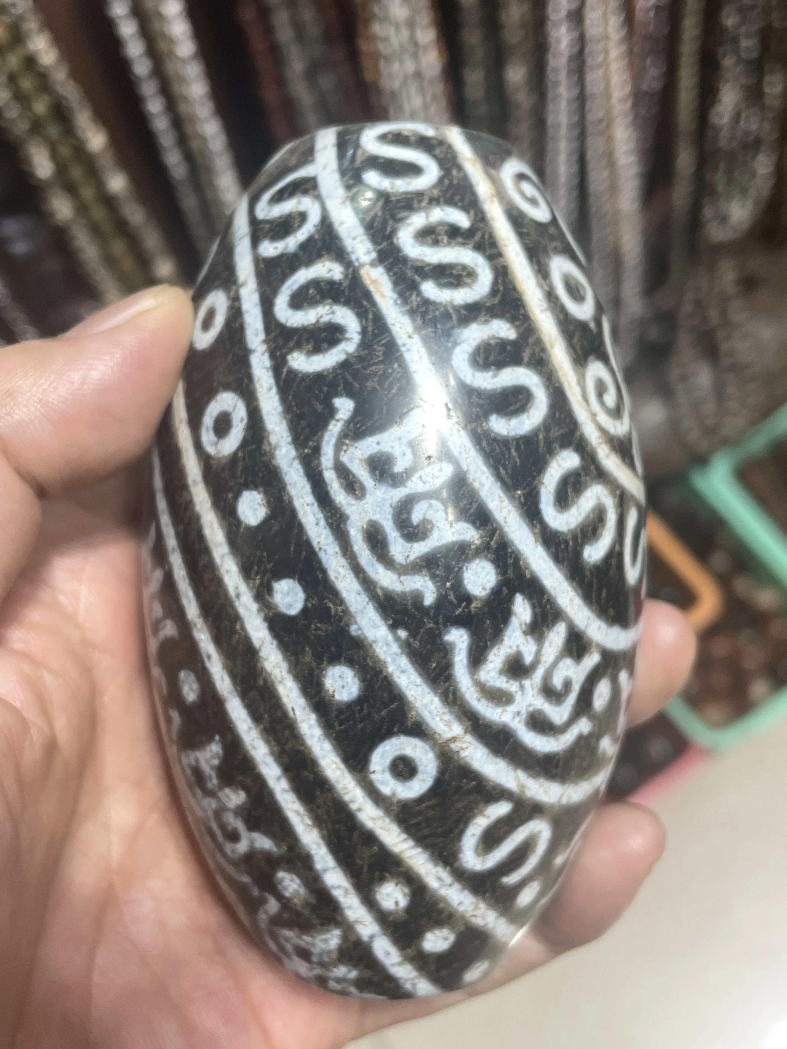 

A Special Link Do not order directly For Selecting items Make Inquiry Tibetan dZi Bead Many Eyes Large Drum Shape Statue