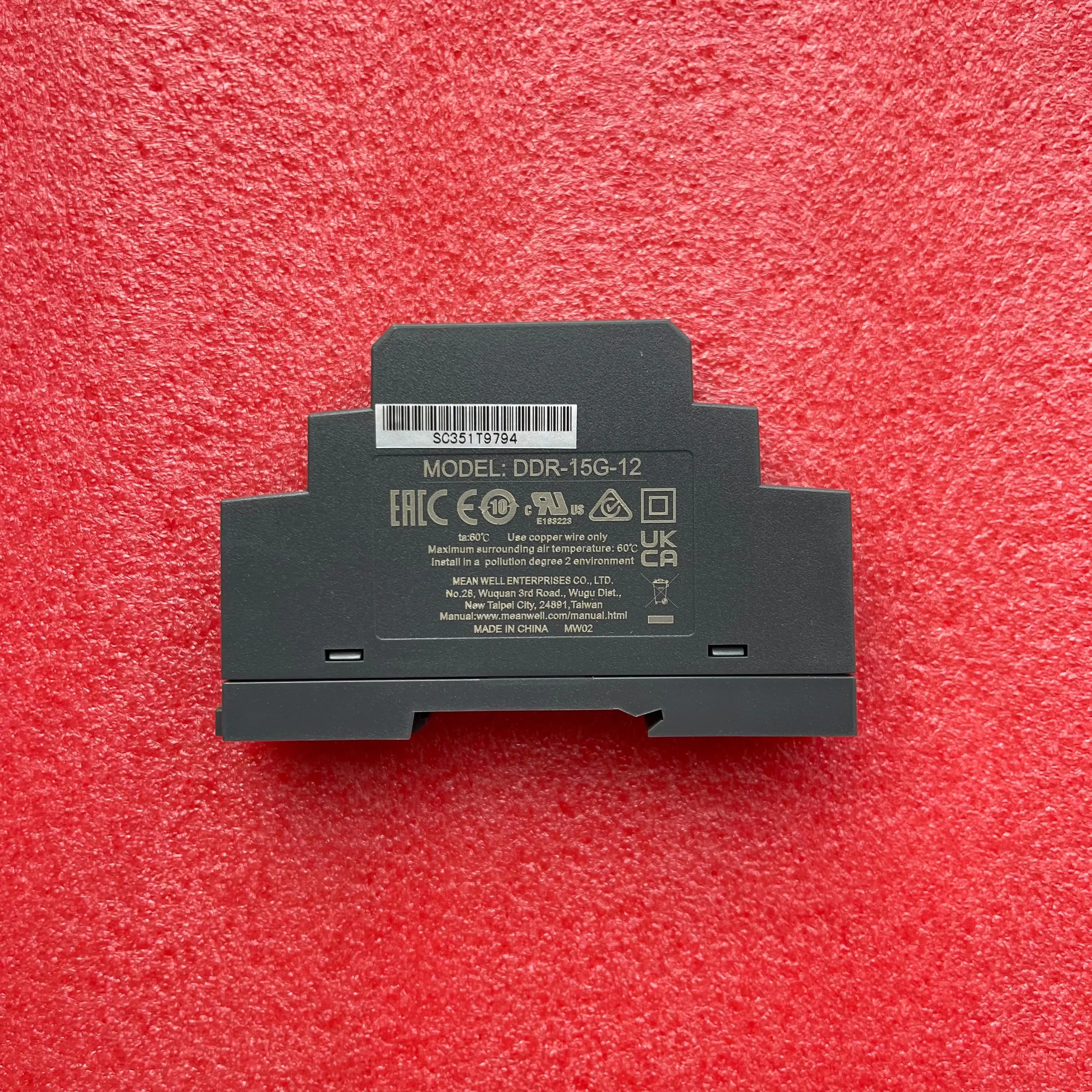 DDR-15 MEAN WELL DDR-15G-24 Mean bien DDR-15G 24V Fuente de alimentación 15W 0.63A