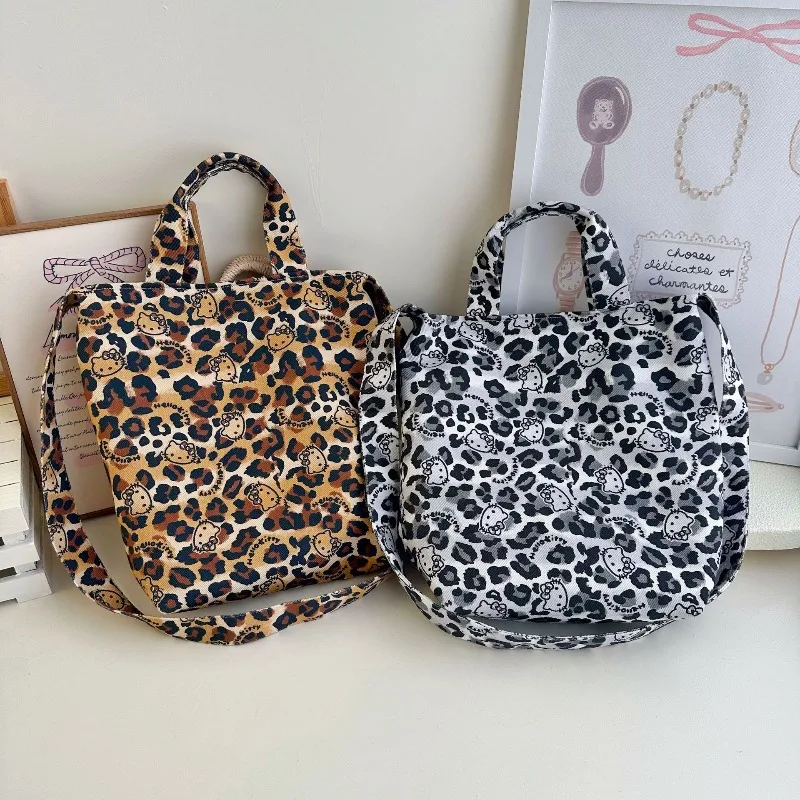 

Hello Kitty Makeup Bag Kawaii Women Accessories Anime Large Capacity Shoulder Backpack Makeup Doll Storage Girl Gift Wholesale