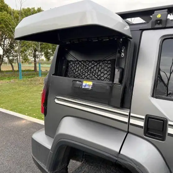 

Универсальный черный боковой кофр для BAIC BJ40 PLUS: Новые модифицированные аксессуары для кузова, багажные и функциональные детали, боковая сумка для автомобиля