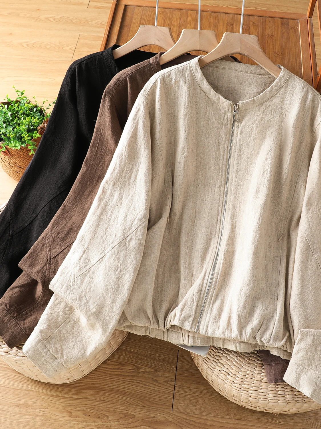 Artystyczny płaszcz lniany w kolorze faion ort, duży rozmiar, damski, długi, zapinany na zamek, okrągły dekolt, luźny, casualowy, otwarty...