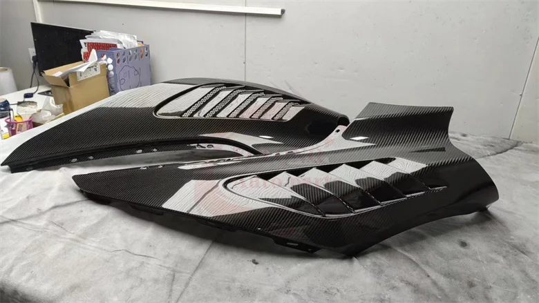 For McLaren 720S upgrade V style dry carbon fiber fender body kit