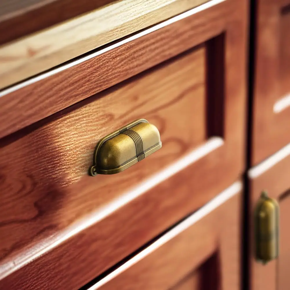 6 عبوات من الأكواب النحاسية العتيقة مقاس 3 بوصات مع تصميم حزام مزخرف، مقابض صندوق عتيقة أنيقة للمطبخ والأثاث