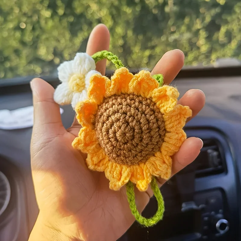 1pc Hand woven sunflower car pendant, rearview mirror, car decoration