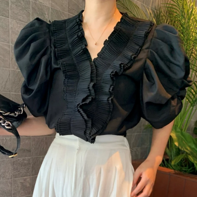 

Summer Korean Patchwork Ruffles Shirts V Neck Short Puff Sleeve Womens Blouses Elegant Sweet Cropped Women Tops Blusas De Mujer