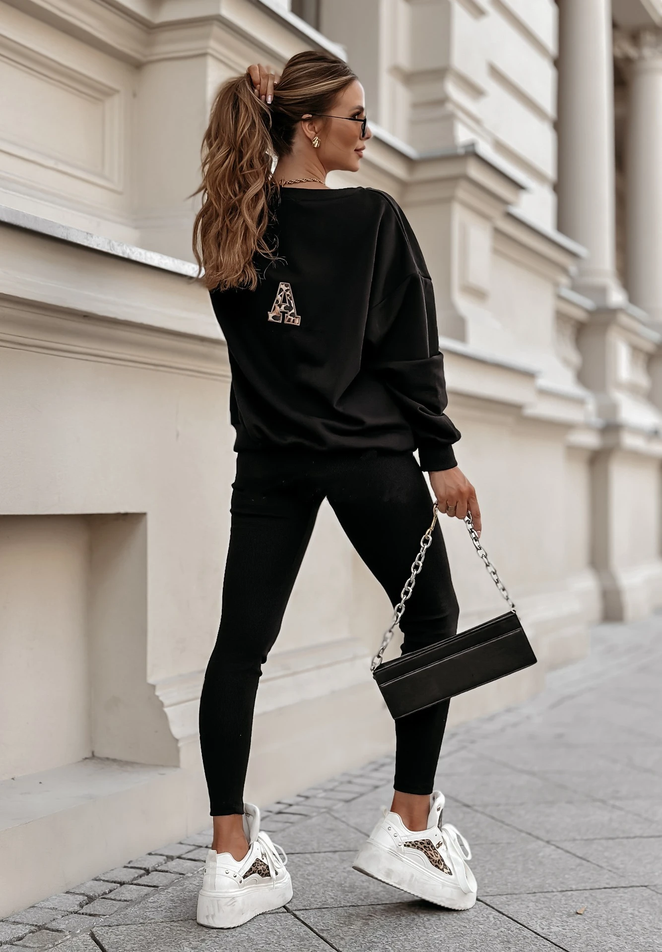 Faionable Loose Printed Top And Pants Set Women's Polyester Knitted Sweater Two-Piece Set Autumn 2025 Letter Pattern