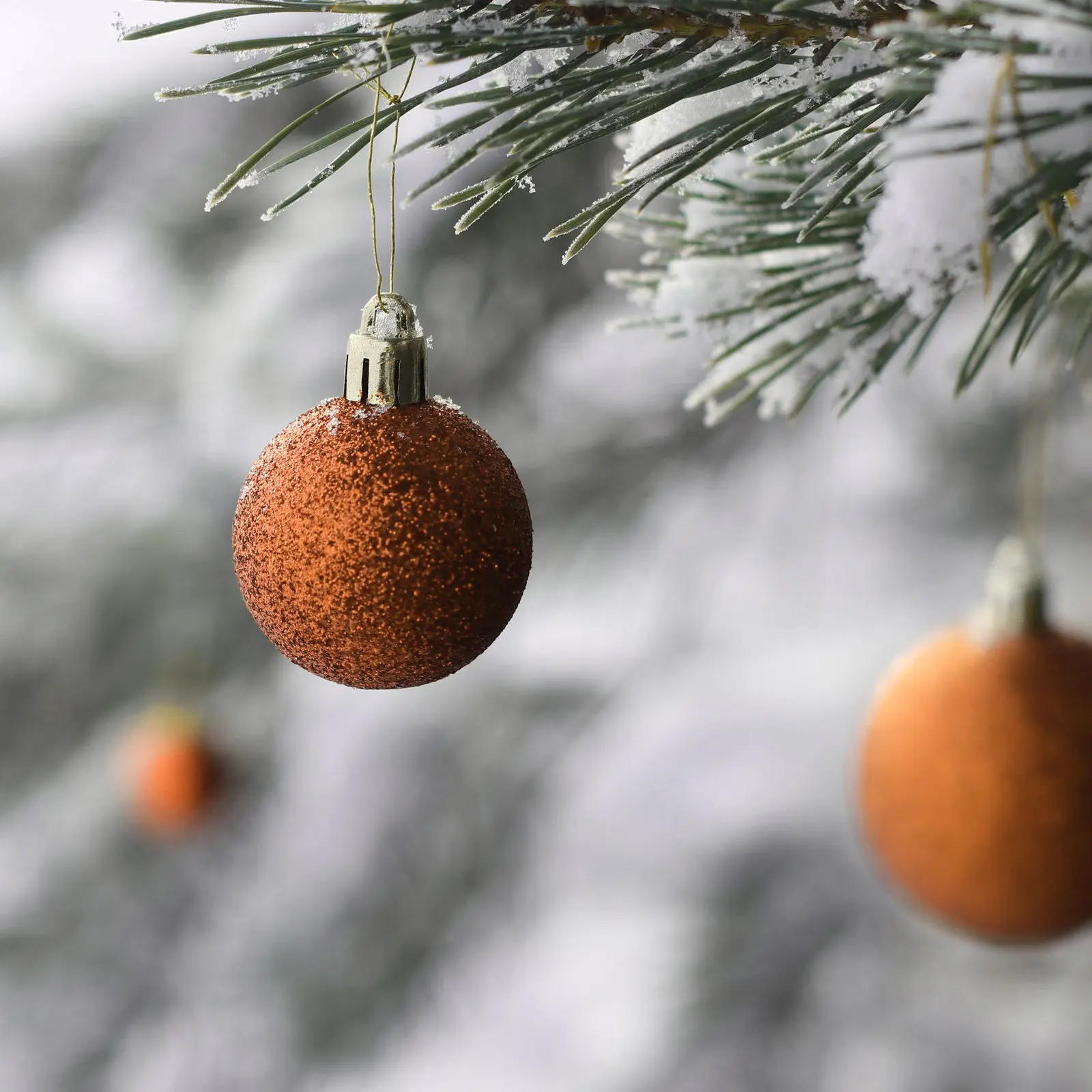 68Pcs Christmas Balls Pendants High Quality Bright Colors Festive Atmosphere Tree Hanging Decor Christmas Balls