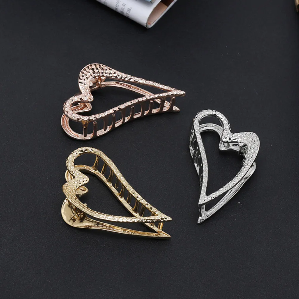 

Heart-Shaped Metal Hair Claw Gold Hollow Stylish Hair Jaw Clips Clamps Strong Hold for Women Shower Housework Daily Use