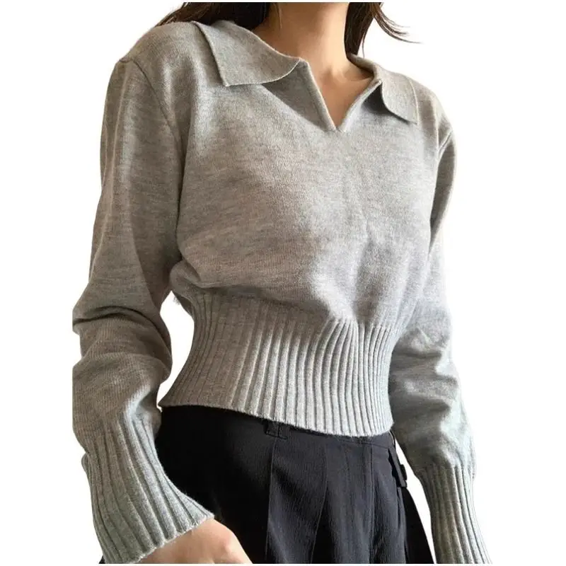 Fall Polo-neck Knitted Base Layer Sweater with A Slim and Unique Short Style, Worn As An Inner Layer Under A Sweater