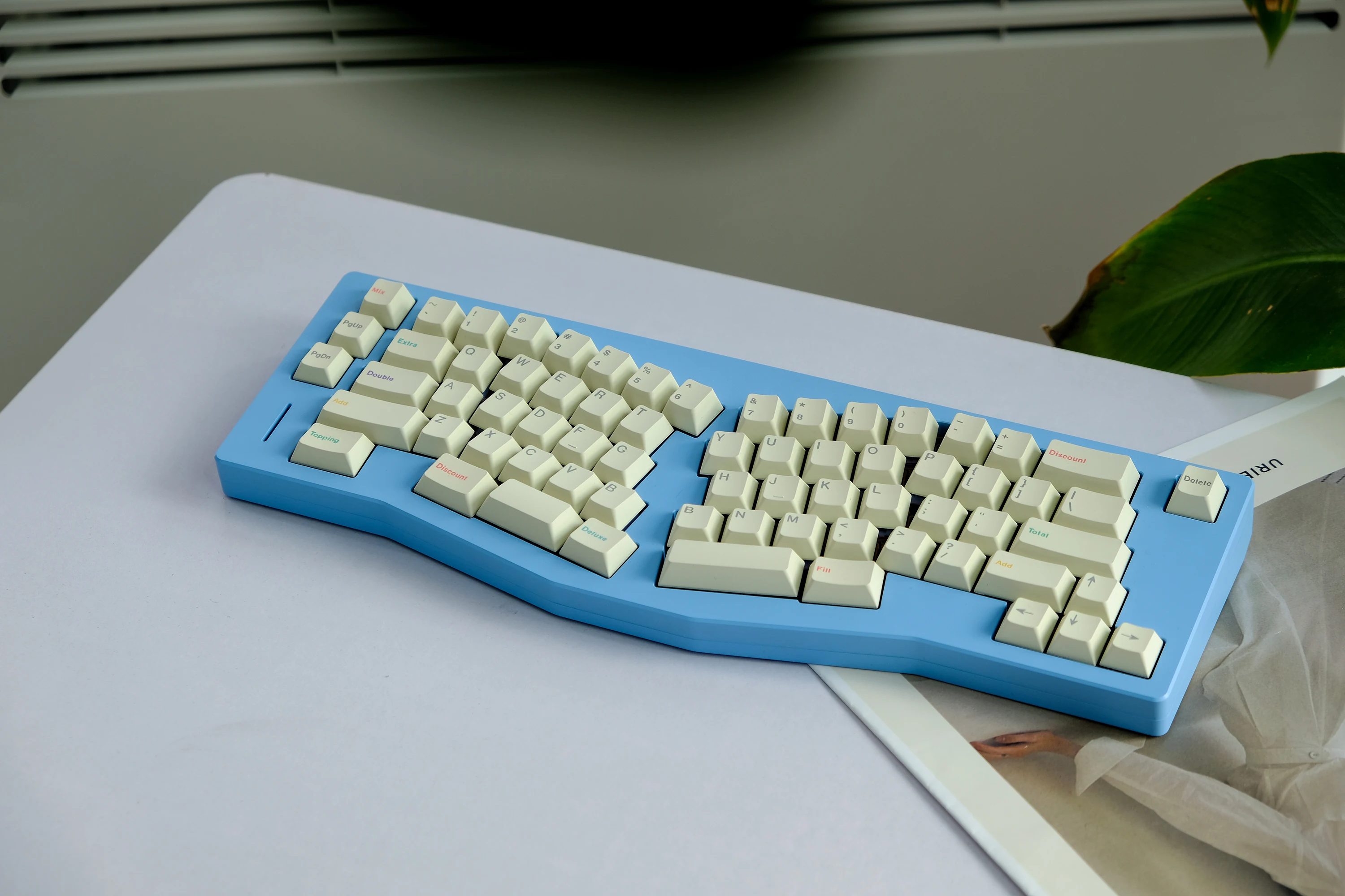 Frozen Yogurt PBT Original Highly Sublimated Keycap 7u, ISO, Split