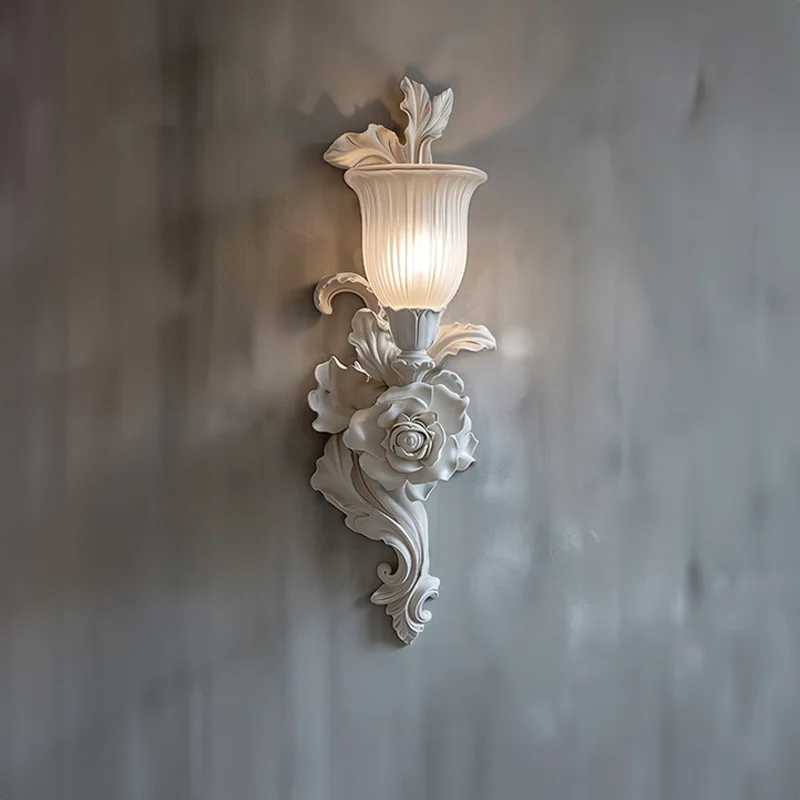 

French Vintage White Relief Resin Wall Lamp LED Light Glass Lampshade Art Decoration Living Room Bedroom Cafe Restaurant Sconces