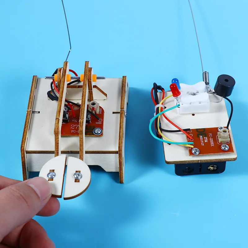 Wissenschaft und Technologie Kleine Produktion DIY Telegraph, Grund- und Sekundarschule Wissenschaftsexperiment-Sendermodell, Kinder