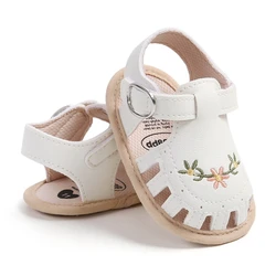 2024 Newborn Baby Girl Sandals Summer Embroidered Leisure Comfortable Lightweight Floral Soft Sole Wrap Toe Sandals For 0-18M