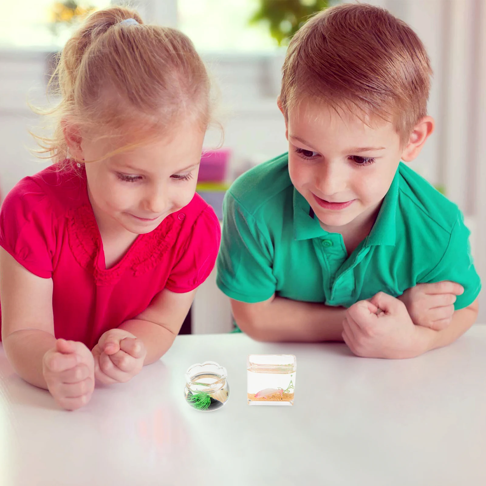 

2 Pcs House Minaruee Fish Bowl Dollhouse Pet Accessories Fishtank Minature Glass Miniture for Desk Figurine Toy