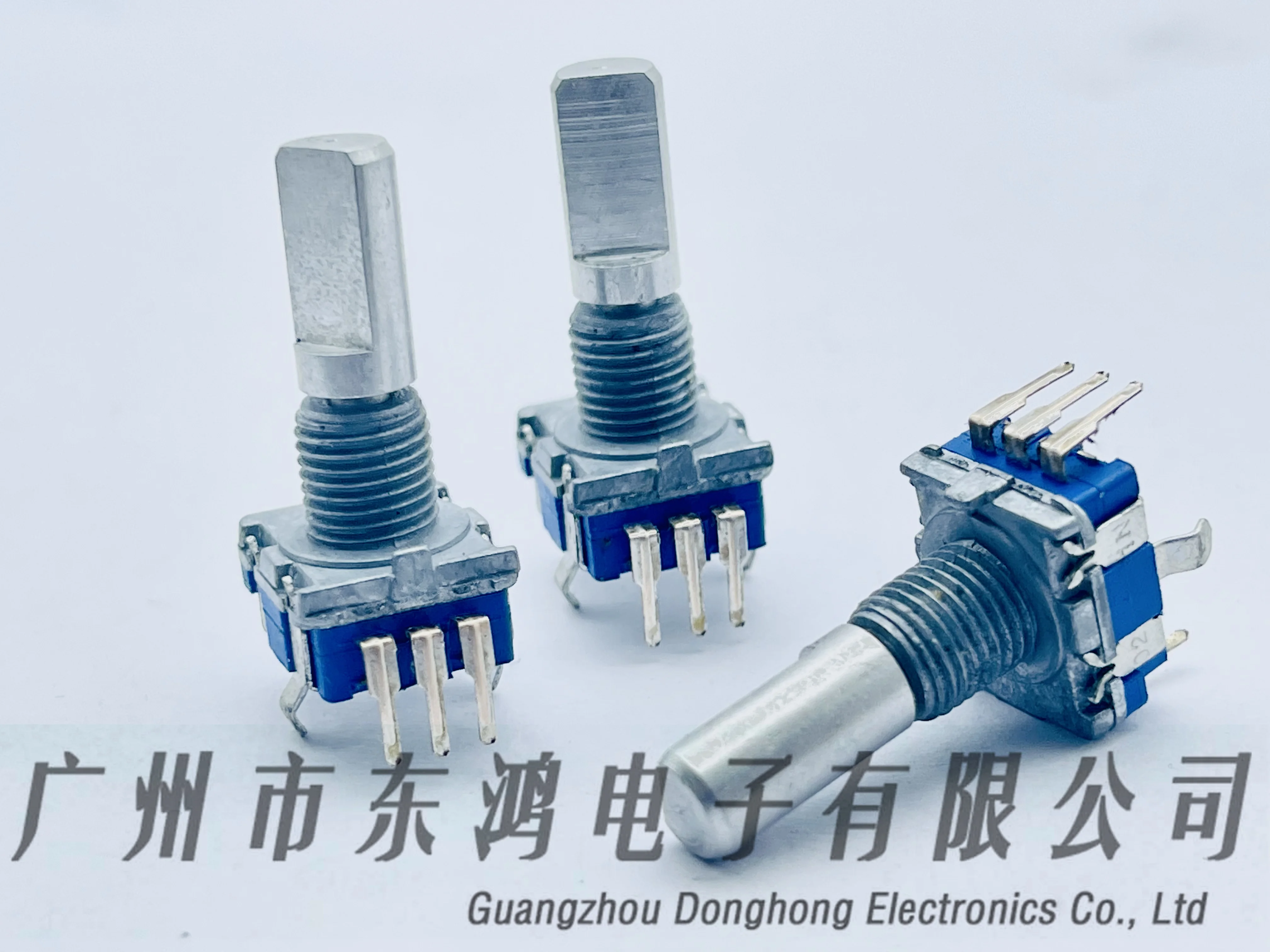 1PCS Premium EC11 encoder 20 positioning 20 pulse belt press switch mixer power amplifier volume shaft length 20mm