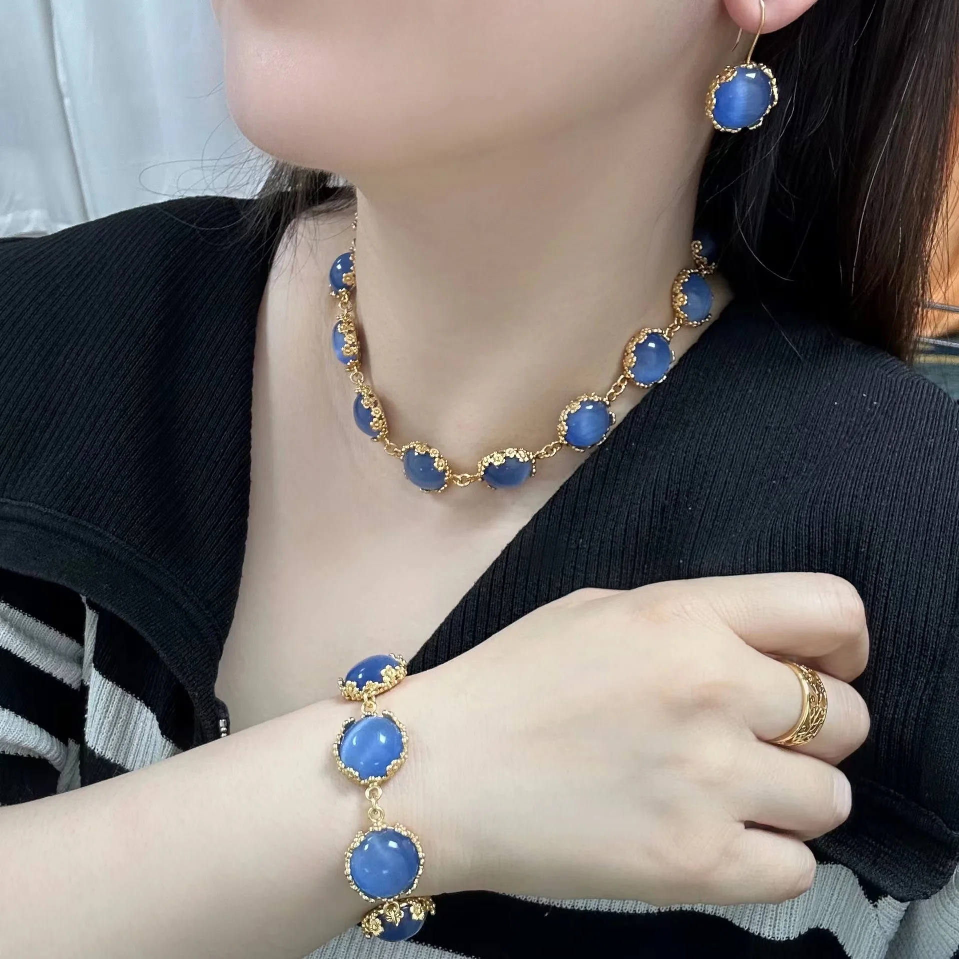 Vintage fashion hand jewelry + earpiece fashion commuter all-in-one blue moonstone cat's eye round set