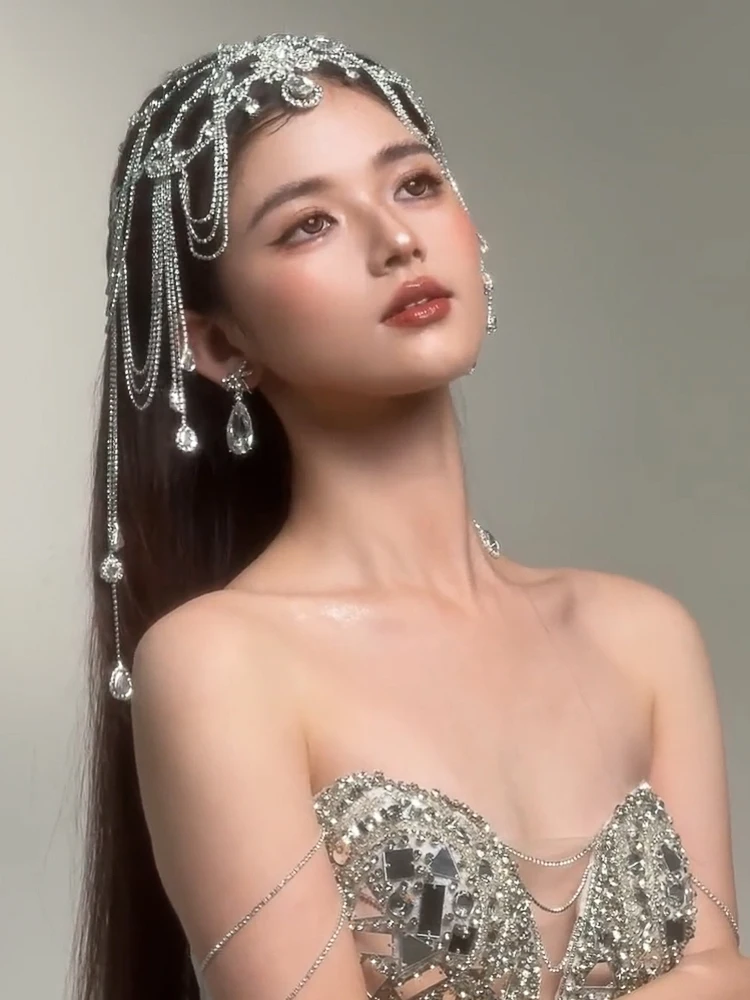 Super Flash voller Diamant Wassertropfen Fransen Kopfbedeckung exotischer Stil Augenbrauen Anhänger Haarschmuck Prinzessin Stirnkette Frau