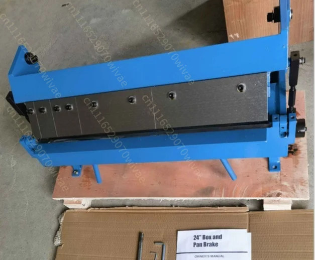 Small manual bending machine W1.2 * 610A W1.2 * 915A sub-blade folding different sizes folding box folding machine