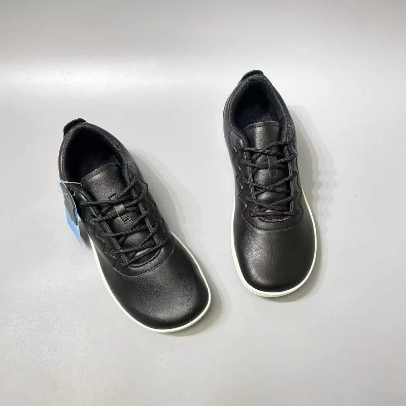 

New Wide Last Flat Outdoor Walking Shoes Top Quality Jogging Walking Shoe Designer Light Weight Leather Hiking Casual Shoe