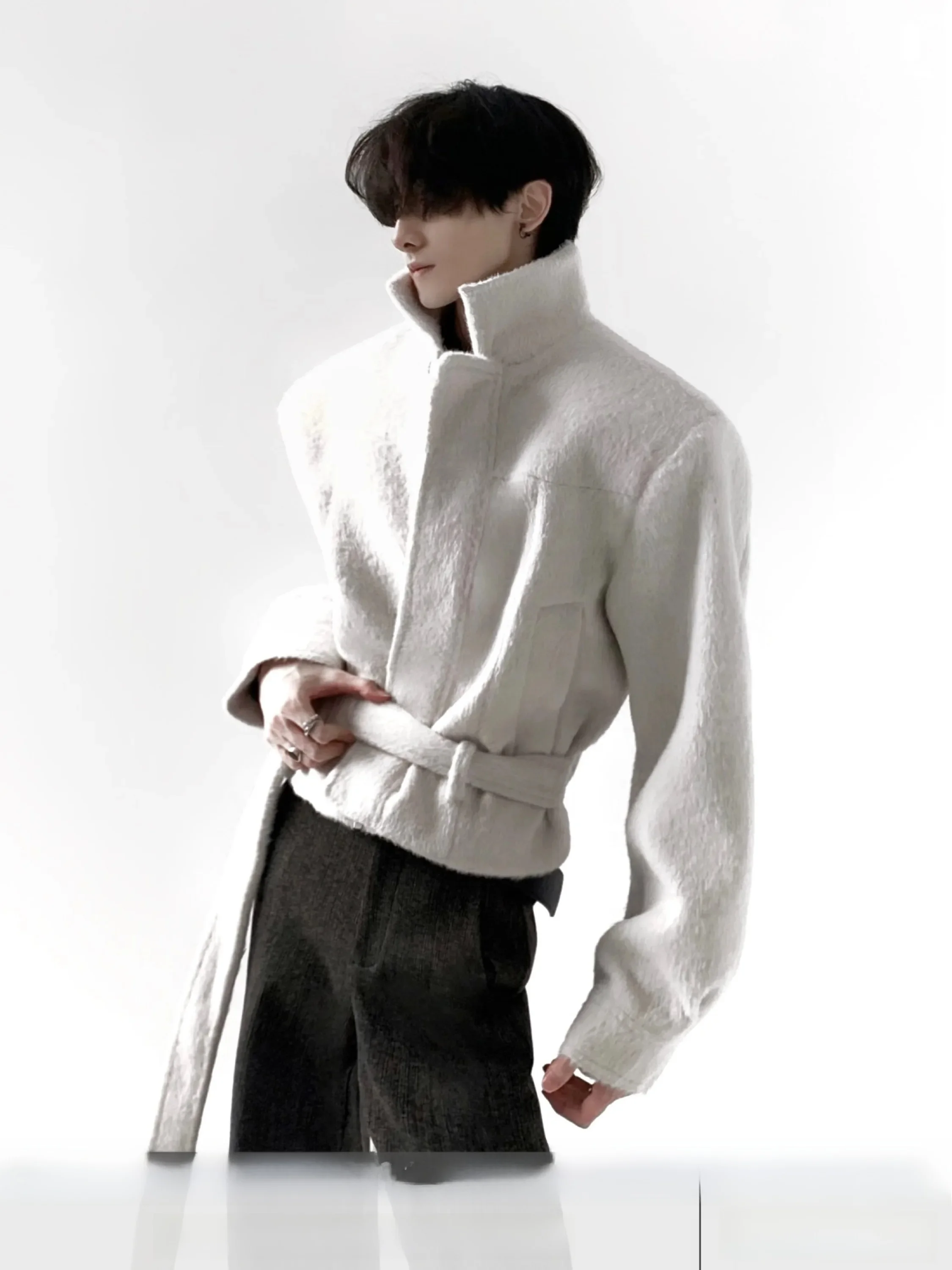 Autumn Mountain Style Men's Woolen Jacket with Belt Notch Collar Short Winter Coat Shoulder Pad Fashionable Casual Coat