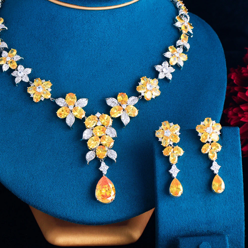 

Pera Dazzling Yellow Flower Design Charm Cubic Zirconia Long Pendant Necklace and Earrings Set for Brides Wedding Jewelry J531