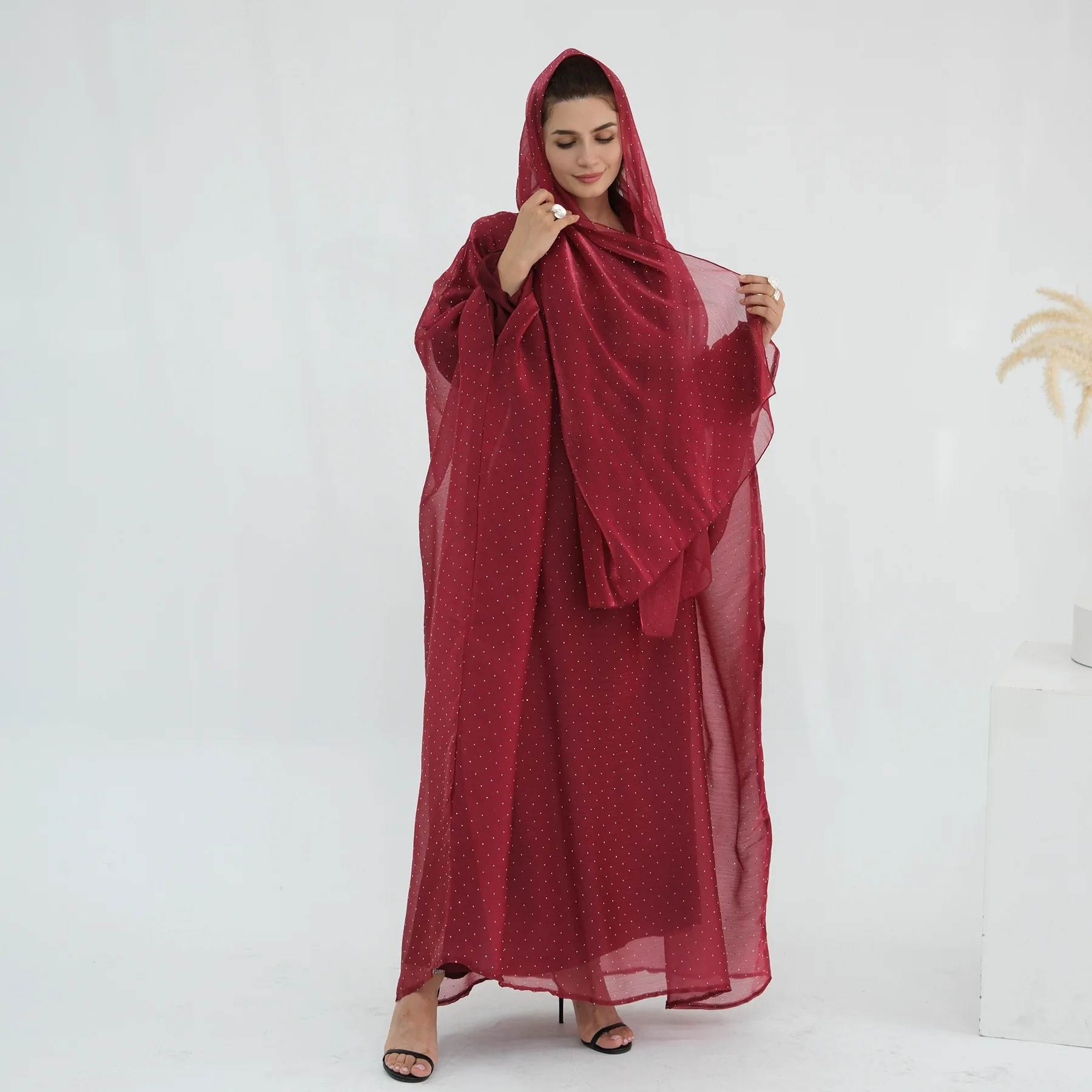 Großhandel Dubai Abaya Custom Party Luxus Glänzendes Kleid Eid Elegantes muslimisches Frauenkleid Organza Cape Abaya 3-teilig mit Schal-Set