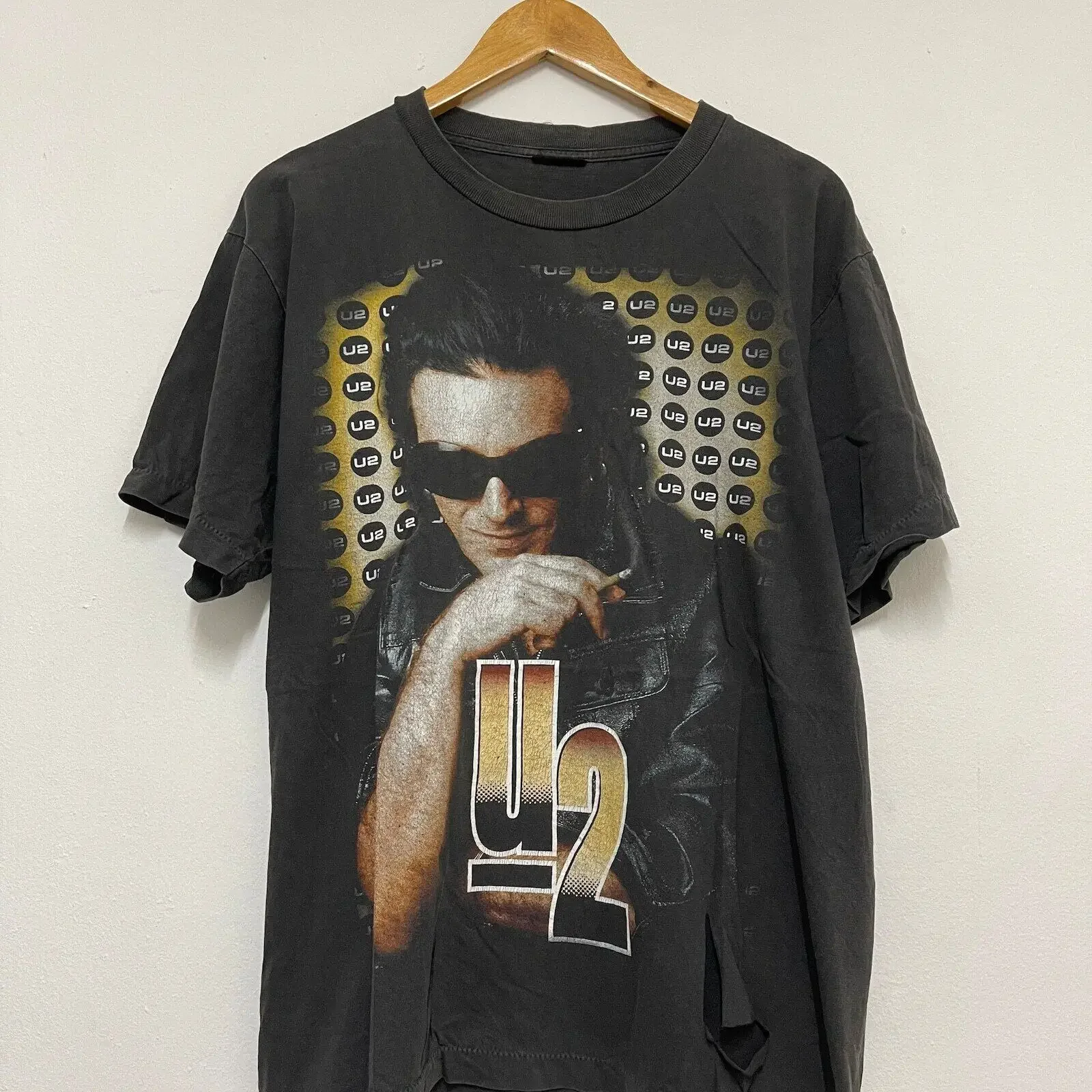 Cotton Clothing Casual Short Sleeve Crewneck Tees New Arrival T-Shirt Vintage 90s U2 Band “ Bono Anchung Baby DISTRESSED funny