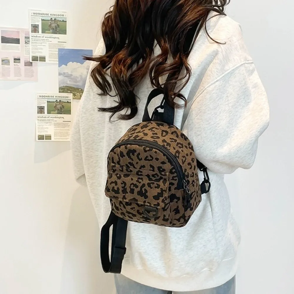 Fashion Large Capacity Shoulder Bag Leopard Print Lightweight Travel Backpack Wear-resistant Square Bag