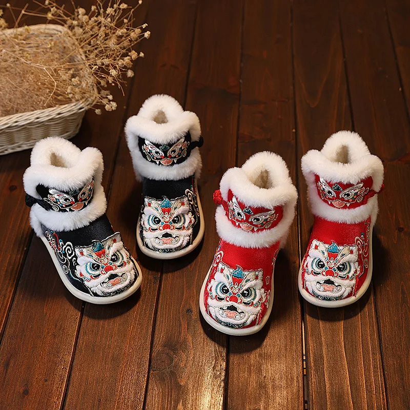 Winter Girls Embroidered Boots Warm Furry Children Performance Hanfu Boots New Chinese Style Costume Kids Princess Plush Boots