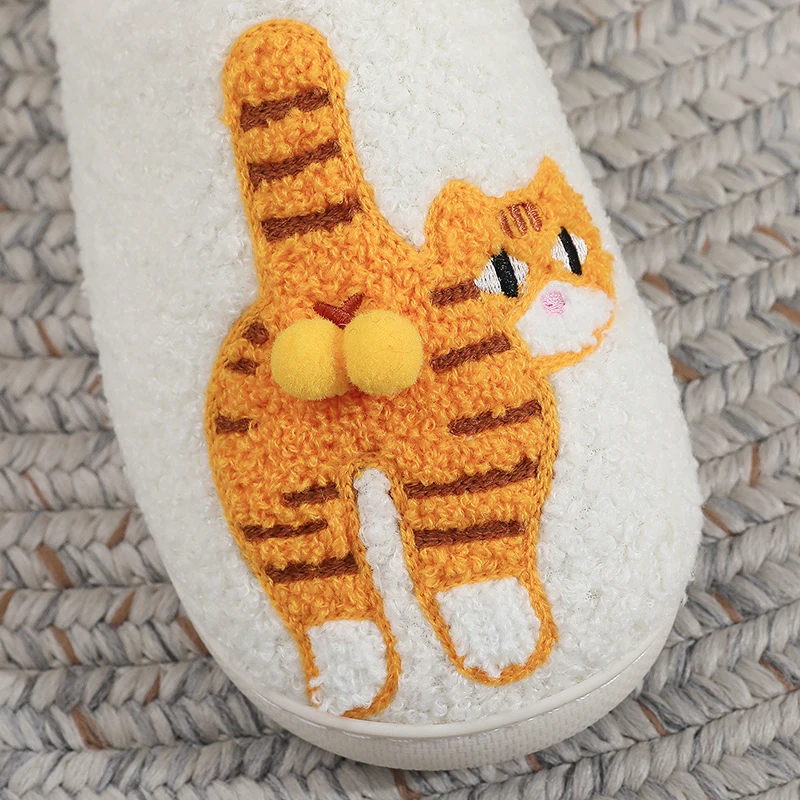 Orangefarbene Katzen-Plüsch-Hausschuhe für Damen, gemütliche Winter-Mules, Mädchen-Cartoon-Schuhe, lustige, flauschige Fell-Slides für drinnen, Unisex, rutschfest, warm – Detail 8