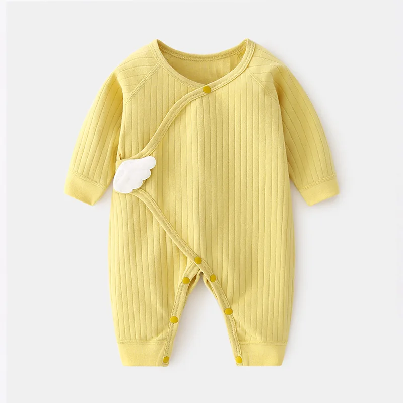 Macacão para bebês recém-nascidos, primavera e outono, algodão puro, sem costura, decoração fofa com asas, roupa macia para dormir e brincar, para bebês, meninos e meninas