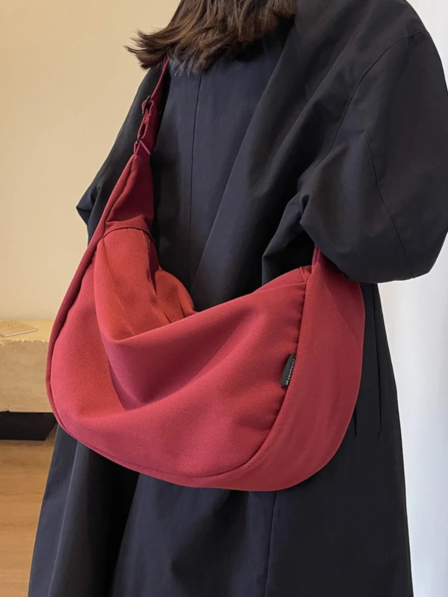 

Casual Red Women's Crossbody Bag New Large Capacity Canvas One Shoulder Bags Korean Design Versatile Tote Pouch Trend