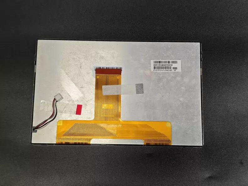 7-inch-c070vvn022-liquid-crystal-display