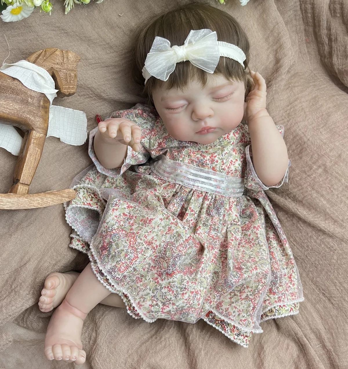 دمية طفل نائمة من BZDOLL بجسم قماشي 48 سم، لعبة واقعية للفتيات مع بشرة ثلاثية الأبعاد وعروق دموية، هدية عيد ميلاد مصنوعة يدويًا