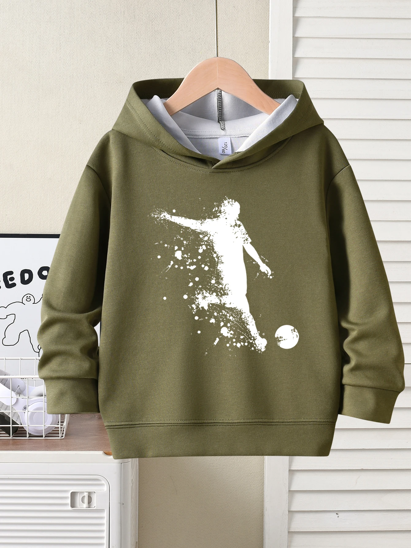 

Boys' hooded sweatshirt, spring and autumn fashion trend hoodie, football printed children's casual top, children's clothing