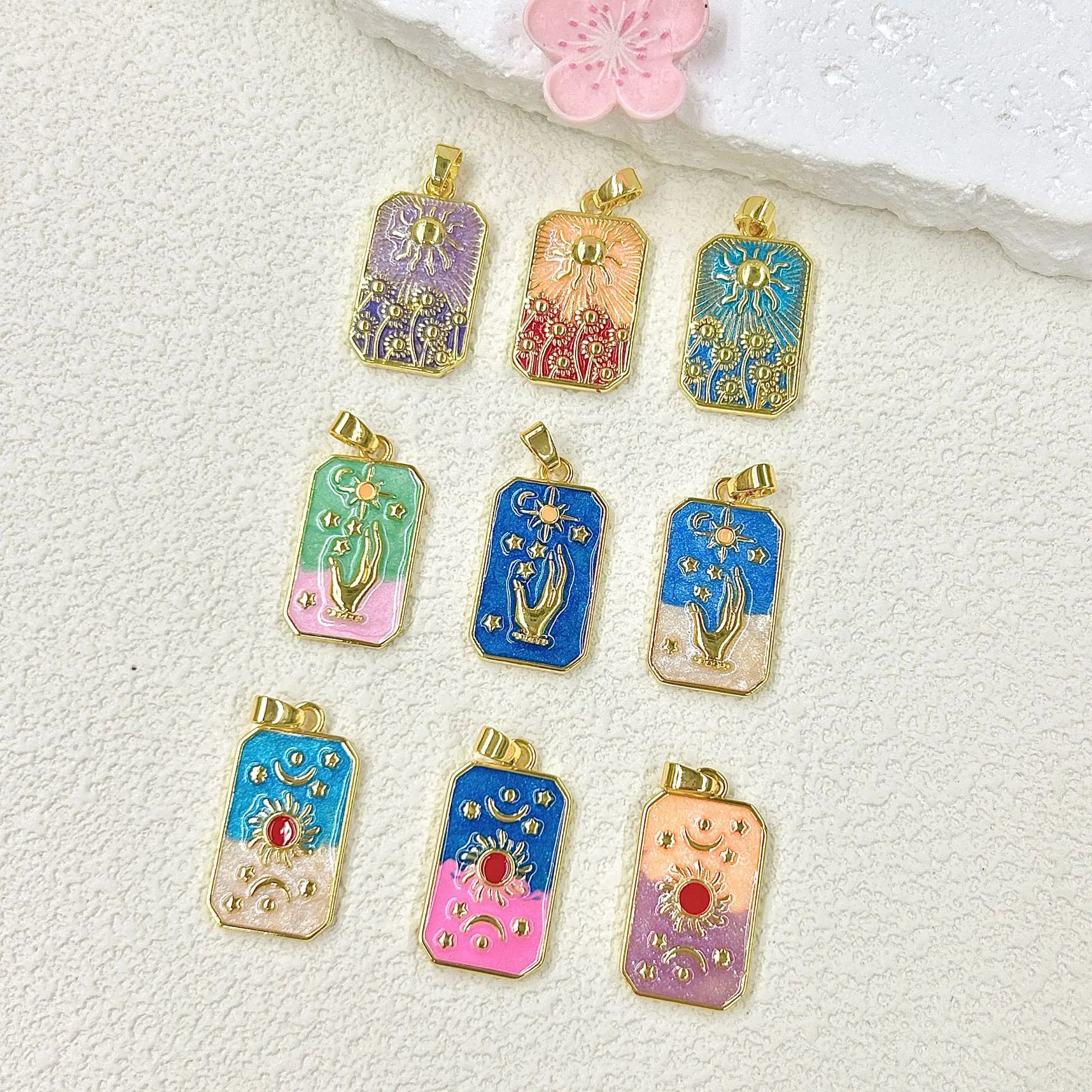 4Pcs Fashion Enamel Tarot Card Sun Star Moon Pendant Copper Versatile Necklace DIY Pendant Accessories Accessories Materials