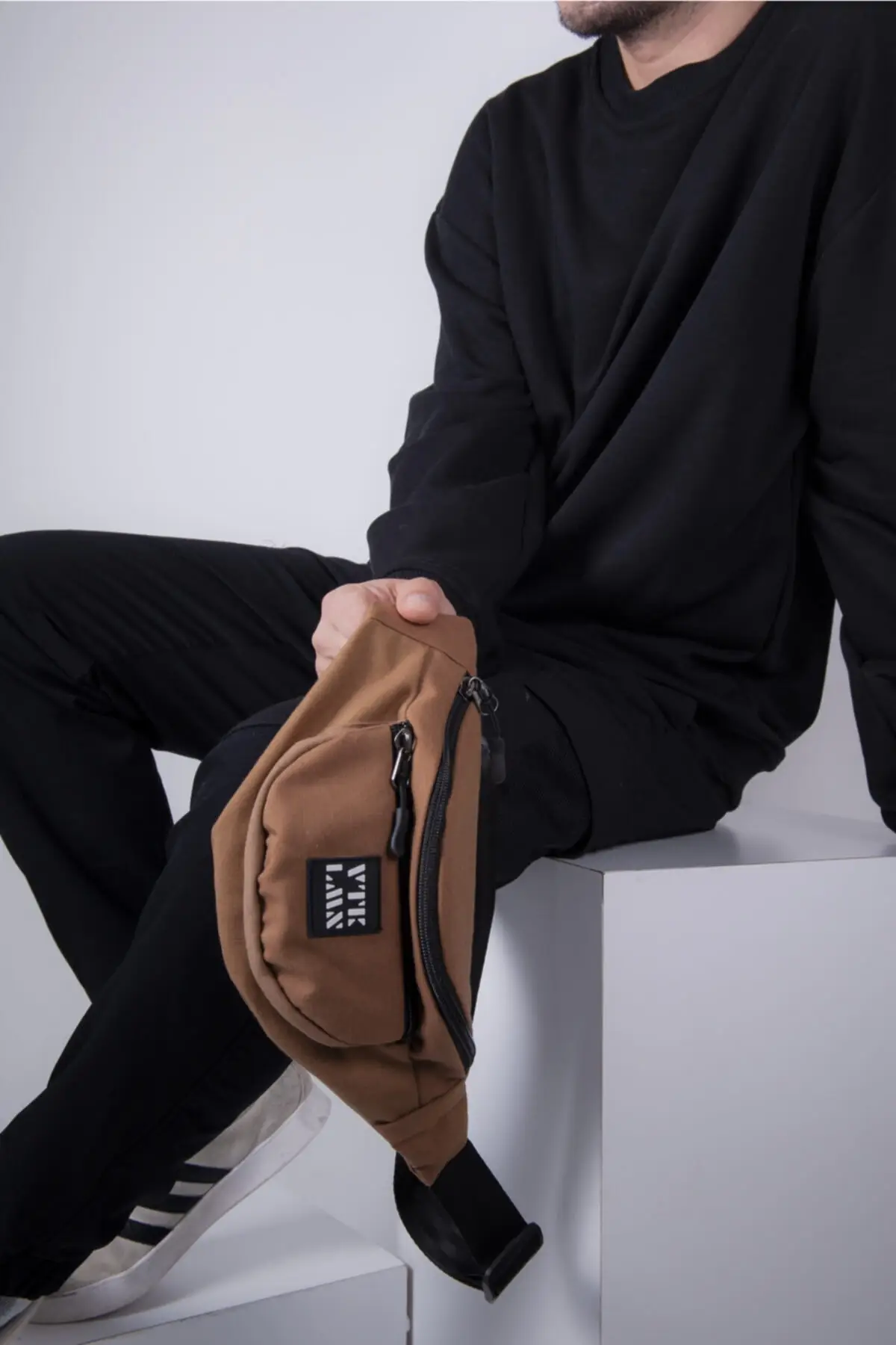 Unisex brown shoulder and waist bag