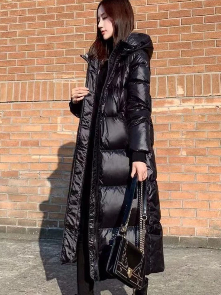 

Глянцевое черное зимнее пальто 2025 года, новая свободная хлопковая парка в корейском стиле, удобная верхняя одежда