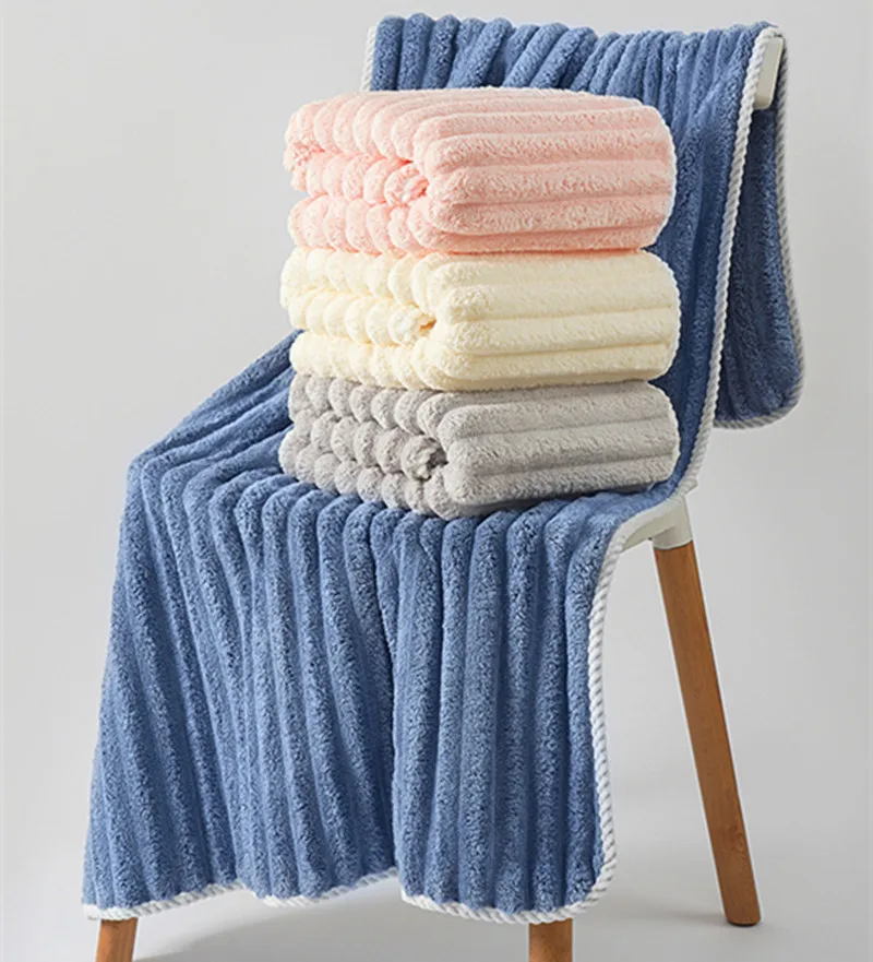 Big towel, candy, coral velvet bath towel, soft, skin friendly, water absorbing, non hair shedding, thickened beach sports towel