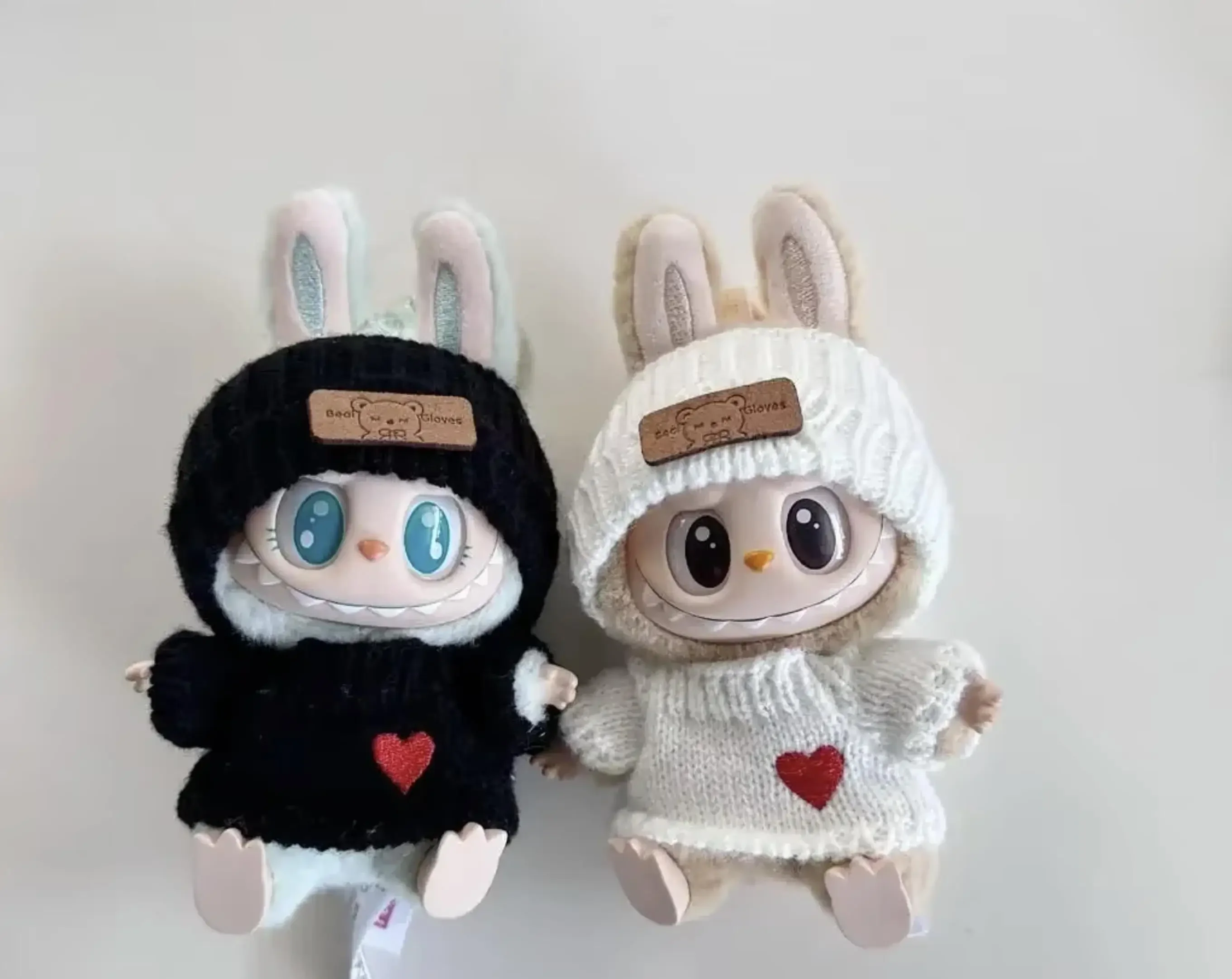 17cm Labubu Doll Clothes Cute Bear Label Hat & Love Sweater Set Outfit Accessories