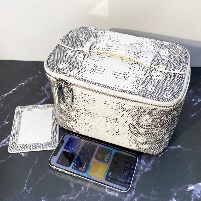 Pas initialen aan, leer met ha - Luxury Skincare Packaging Wholesale recensie en prijs