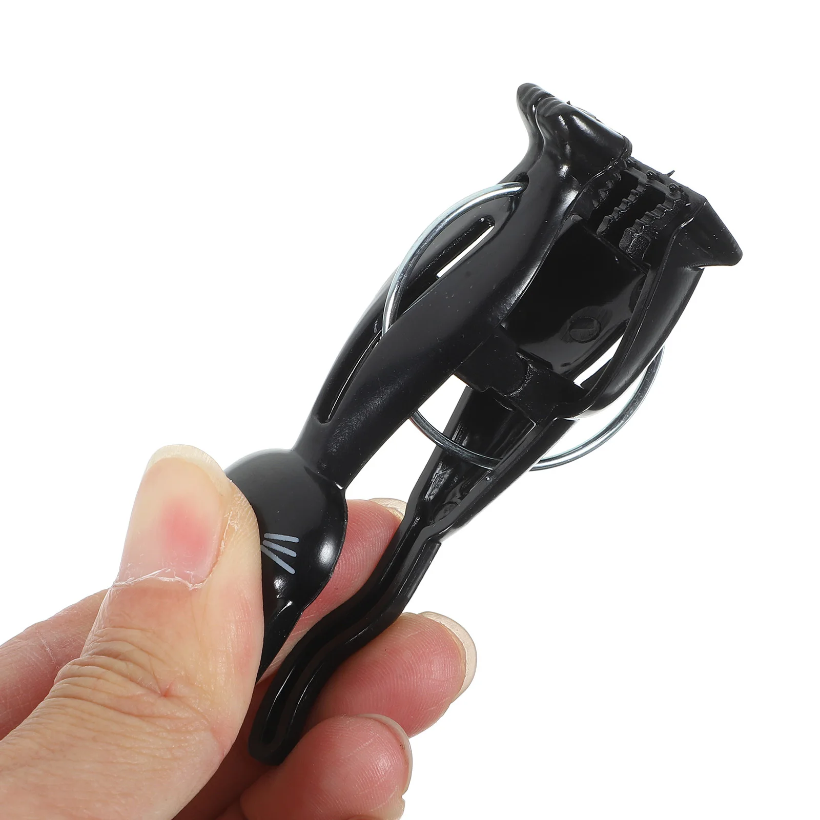 4Pcs High Elasticity Cat Shape Clothes Clips Windproof Plastic Towel Clips for Beach Towel Quilt Fixing Clamp Multipurpose